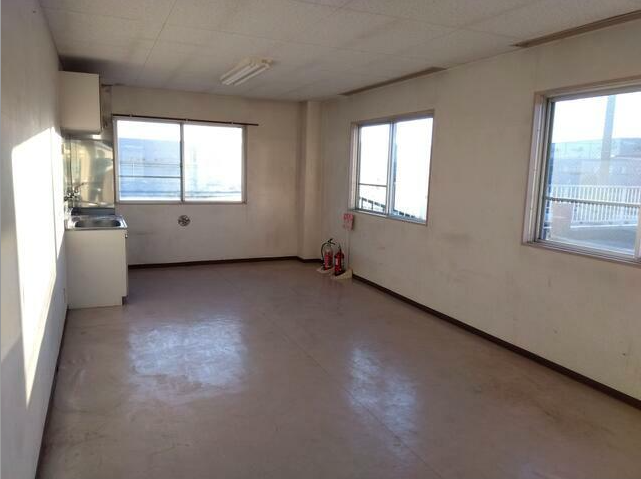 狭山市広瀬台売工場